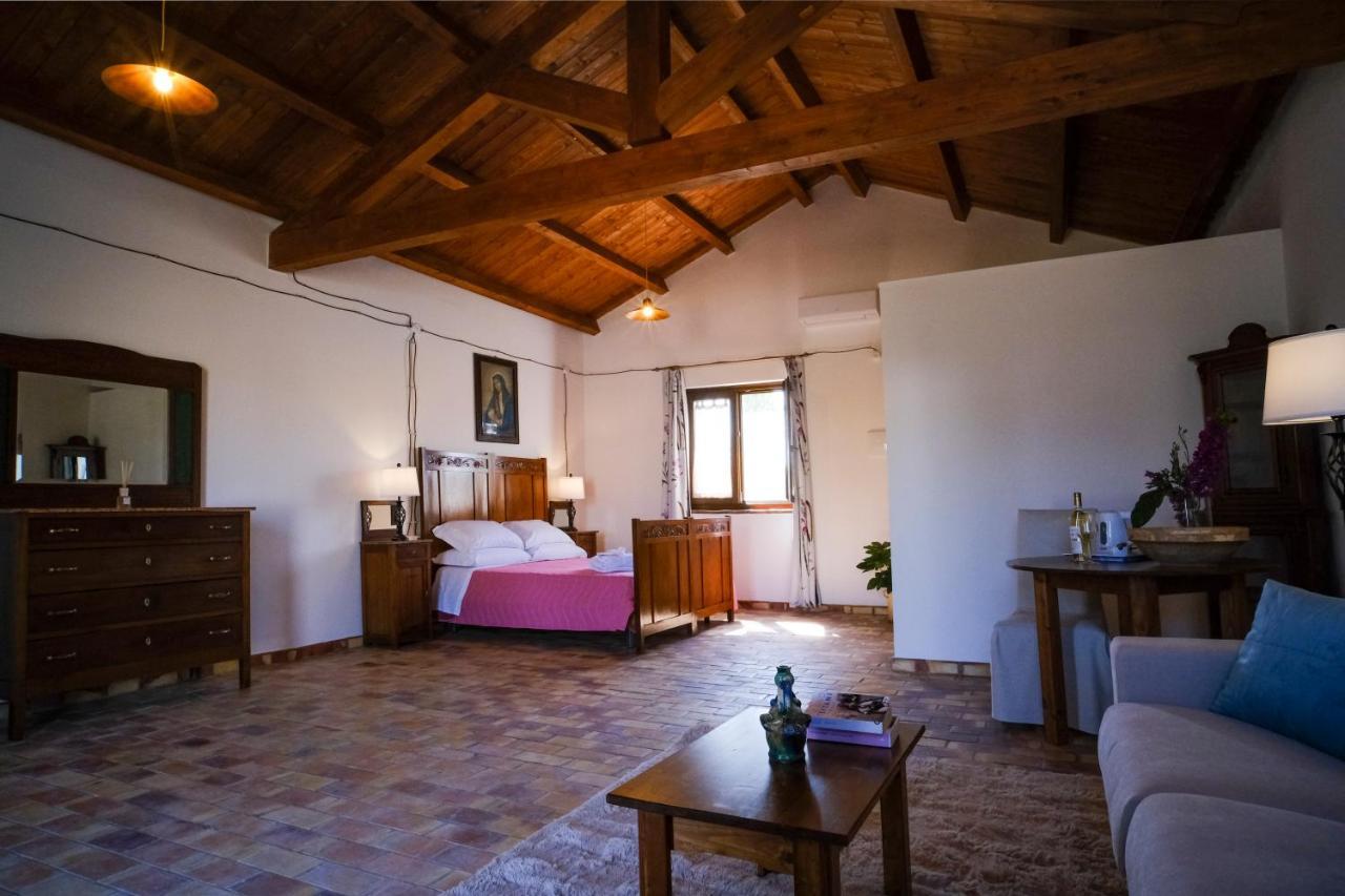 Masseria Crocco Montalbano Ionico Zewnętrze zdjęcie
